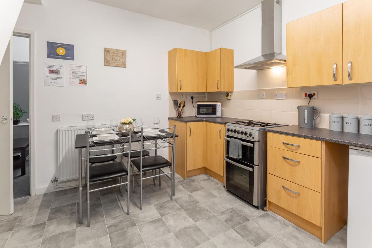 Comfortable Liverpool Townhouse - Free Parking Eksteriør billede
